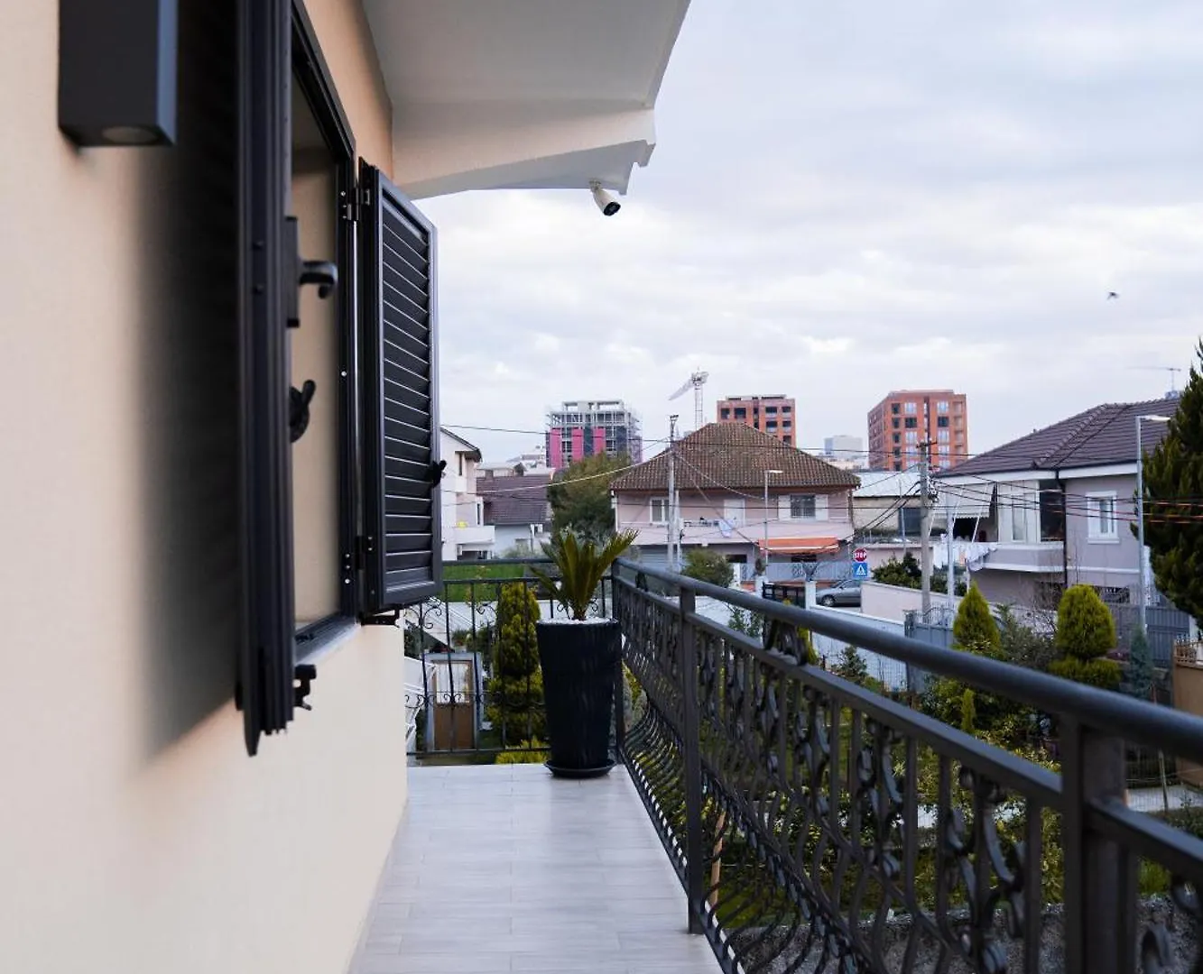 Vila Kristal Tirana Apartments