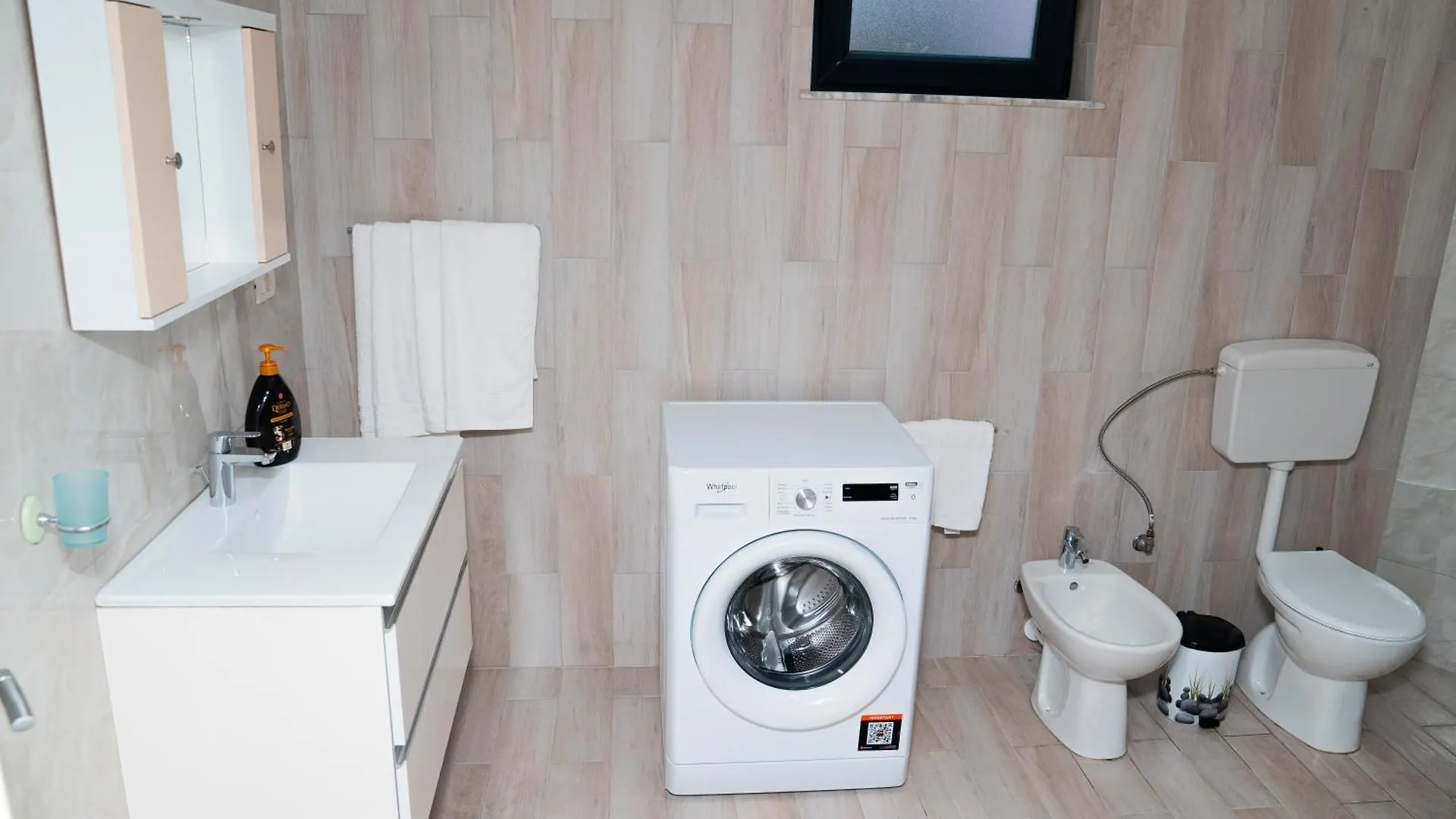 Vila Kristal Tirana Apartments